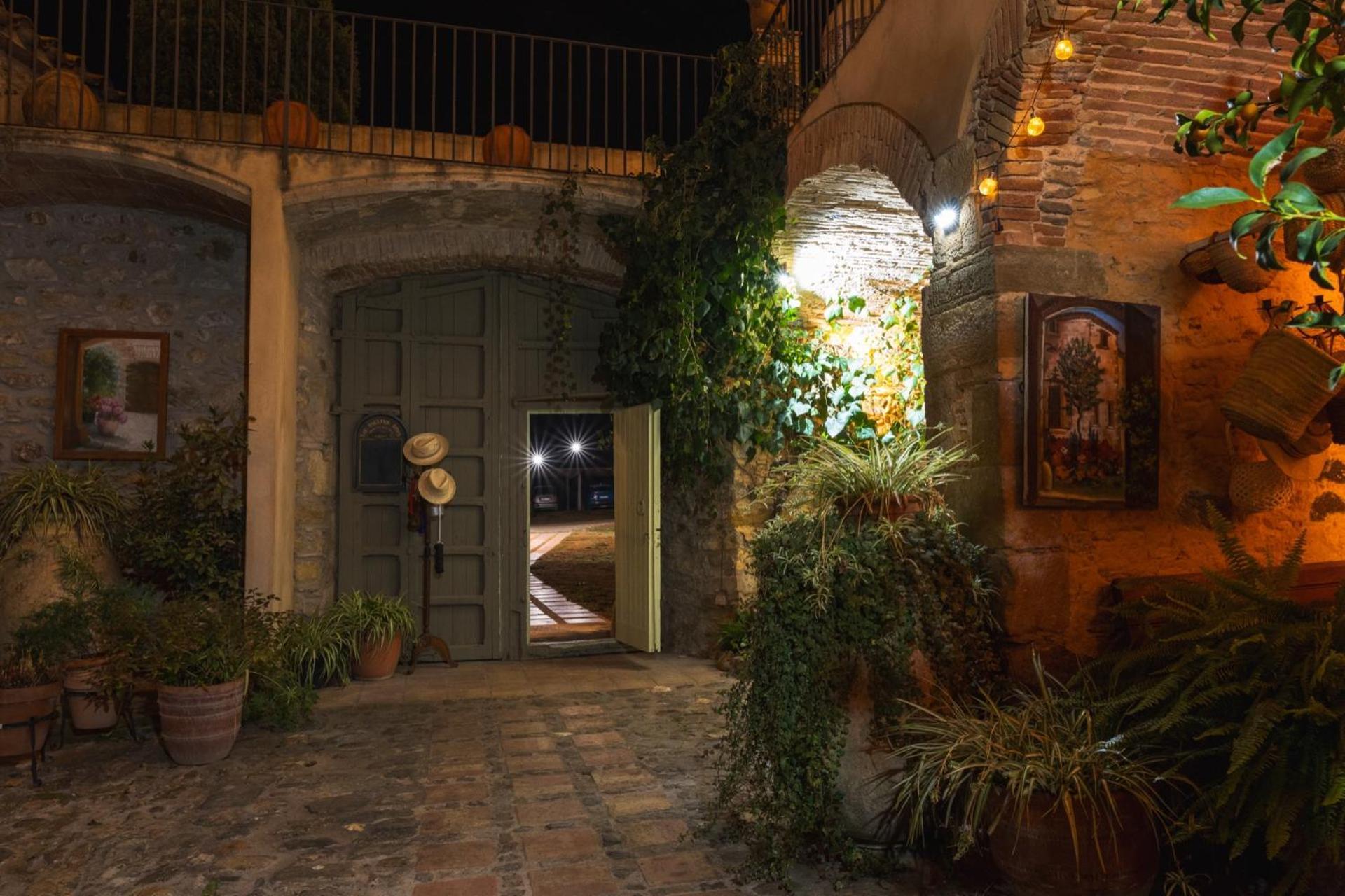 Mas Gran De Cruilles - Mas Rural - Hotel & Events Zewnętrze zdjęcie